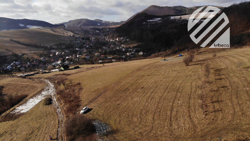 Na predaj lukratívny pozemok v obci Lysica, 885 m2