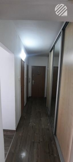 Predané. Zariadený 2-izbový byt s balkónom, Hliny 7