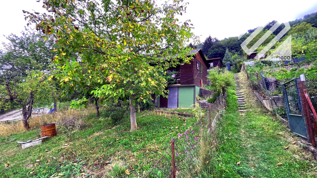 Predané- Chatka v záhradkárskej oblasti na Dubni v Žiline- Budatín