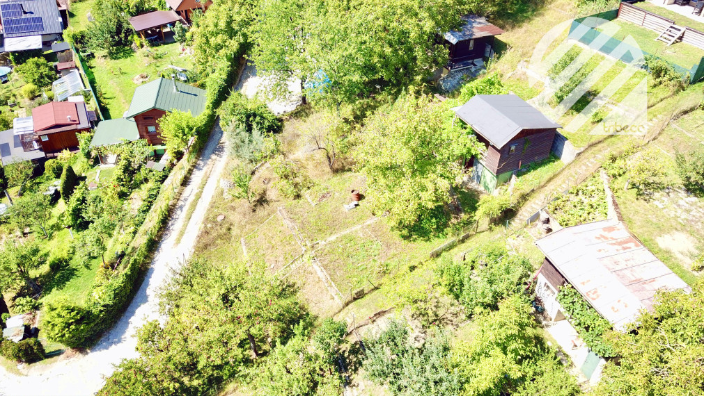 Predané- Chatka v záhradkárskej oblasti na Dubni v Žiline- Budatín