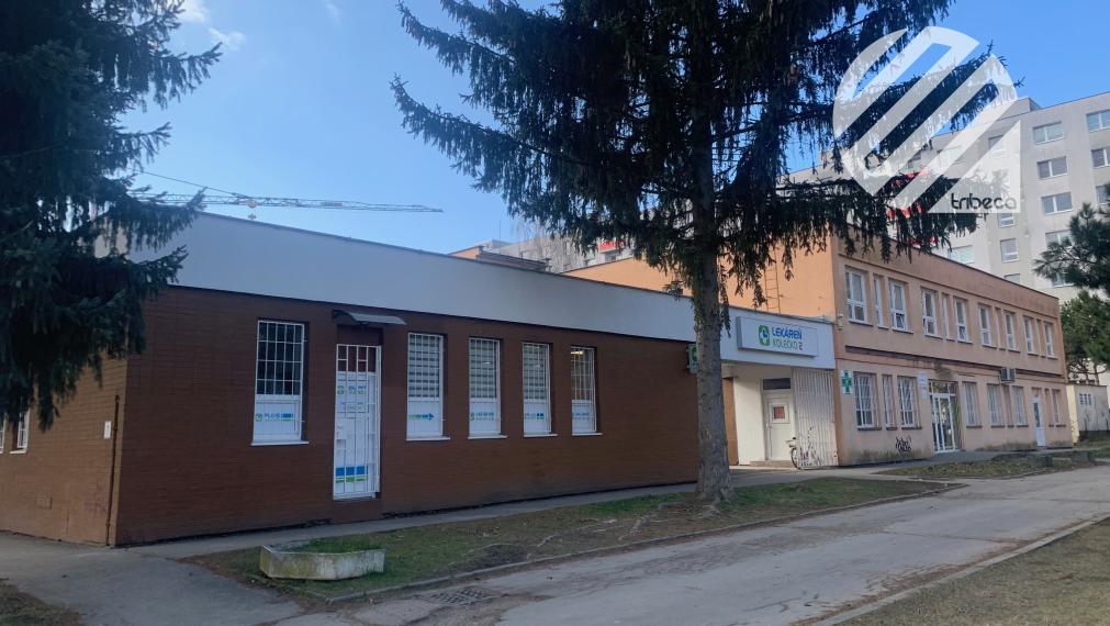 Prenajaté: Prenájom priestoru pre zdravotnícke profesie 68 m2.
