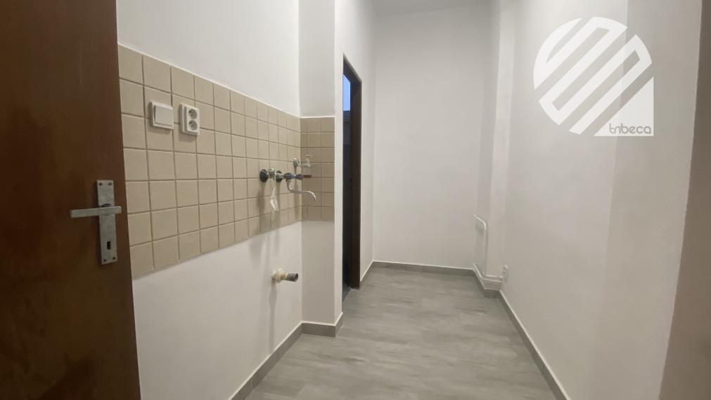 Prenajaté : Svetlý nebytový priestor na prenájom 34 m2 – Žilina, zdravotné stredisko