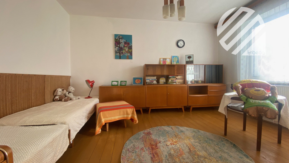 PREDANÉ: Záhrada, súkromie, dostupnosť: ideálny dom v Lietavskej Lúčke na predaj