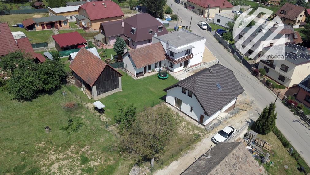 Predané .  Zrekonštruovaný 4-izbový RD, Žilina- Trnové