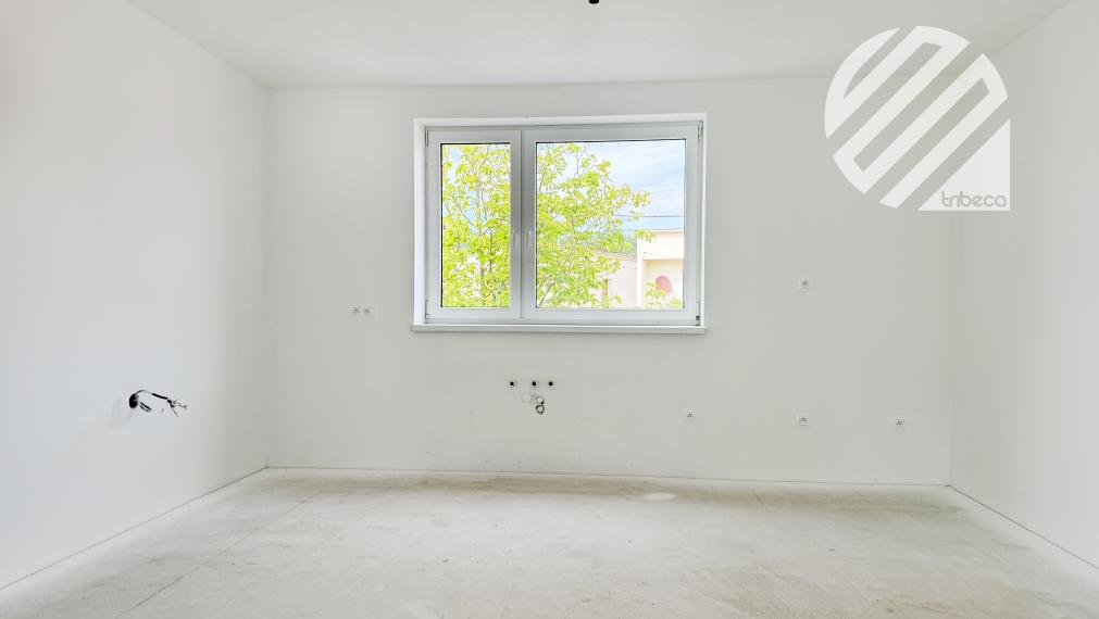 Predané .  Zrekonštruovaný 4-izbový RD, Žilina- Trnové