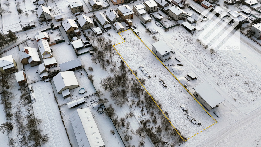 Varínska alej | rovinatý pozemok 558 m² | nová IBV vo Varíne