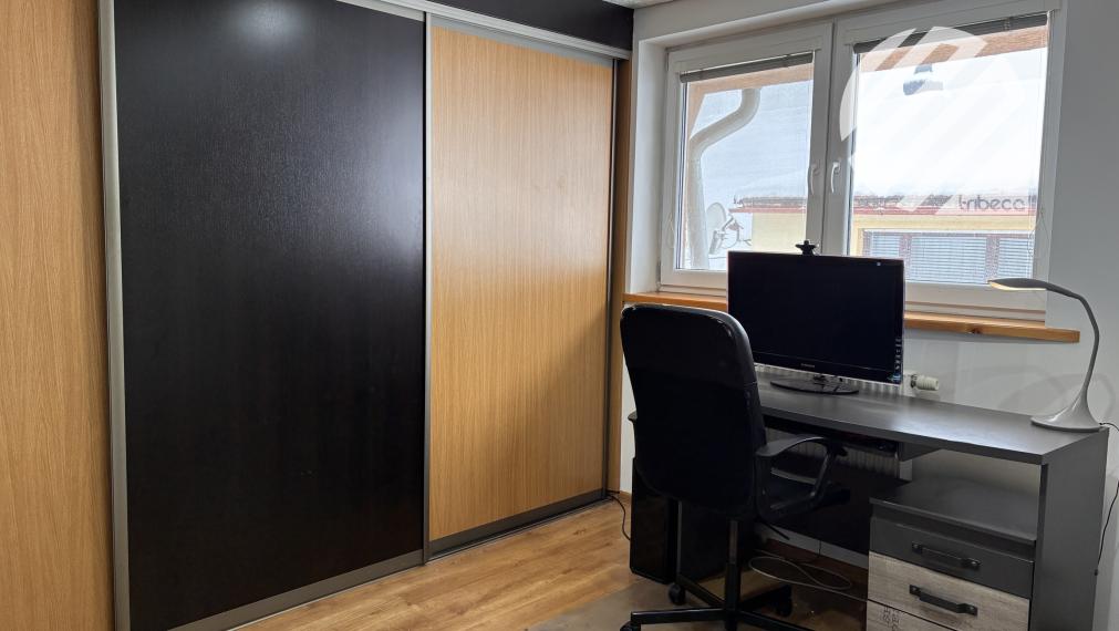 Rodinné bývanie v Tepličke nad Váhom s funkčným prenájmom