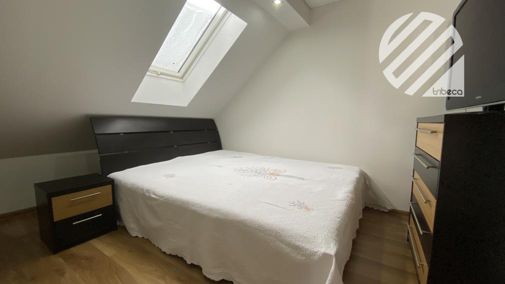 Rodinné bývanie v Tepličke nad Váhom s funkčným prenájmom