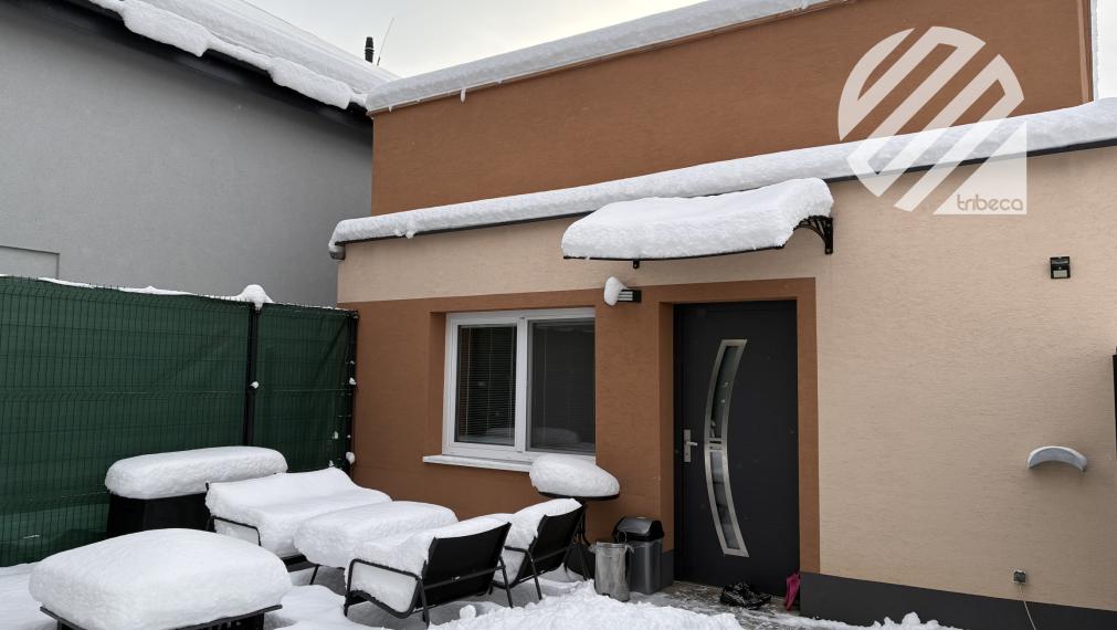 Rodinné bývanie v Tepličke nad Váhom s funkčným prenájmom