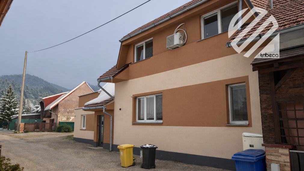 Predaj RD v Tepličke nad Váhom- 7 izbový , 2 bytové jednotky
