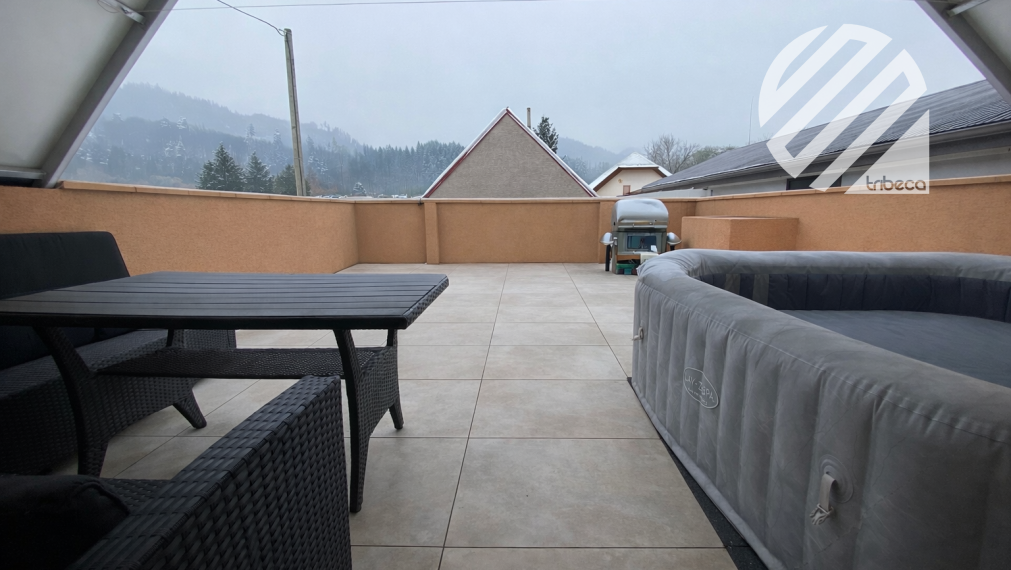 Predaj RD v Tepličke nad Váhom- 7 izbový , 2 bytové jednotky