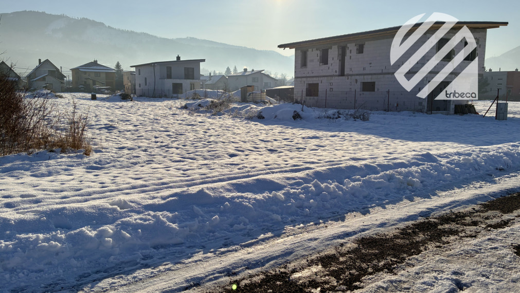 Varínska alej | rovinatý pozemok 558 m² | nová IBV vo Varíne