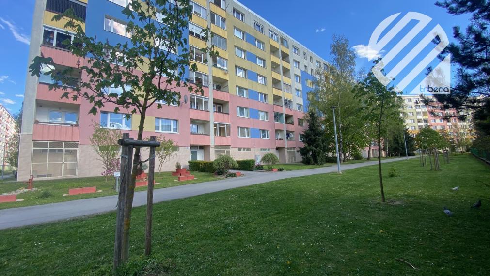 Predaj 3- izbový byt Žilina Solinky, 69 m2 + loggia, čiastočná rekonštrukcia