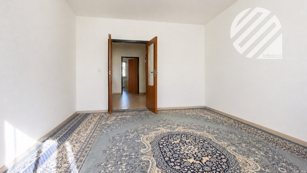 Predaj 3- izbový byt Žilina Solinky, 69 m2 + loggia, čiastočná rekonštrukcia