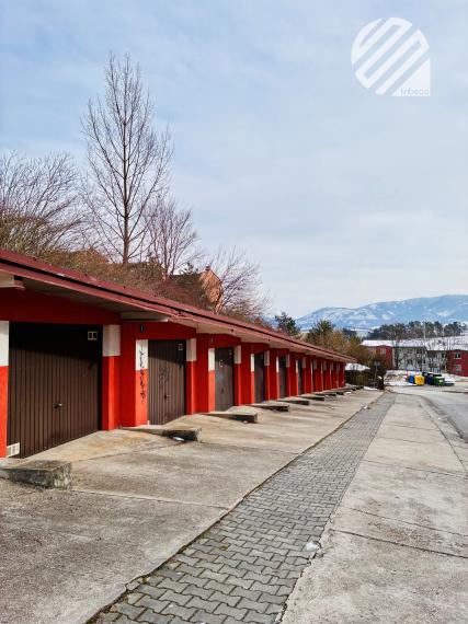 Garáž na predaj (20 m²) – ideálna na parkovanie aj skladovanie