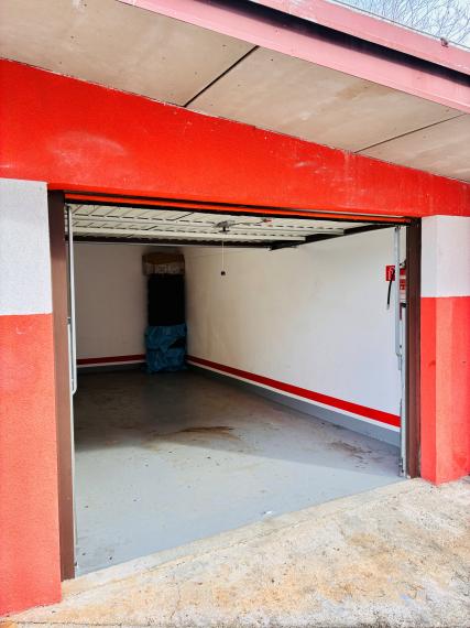 Garáž na predaj (20 m²) – ideálna na parkovanie aj skladovanie