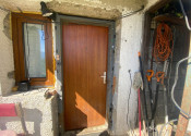 Teplička nad Váhom-Dubeň – 414 m² záhrada, fóliovník, studňa, chatka. - fotografia 13
