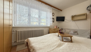 Prízemie: spálňa s rozlohou 14 m²