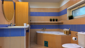 Kúpeľňa prízemie