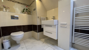 Kúpeľňa 1.poschodie