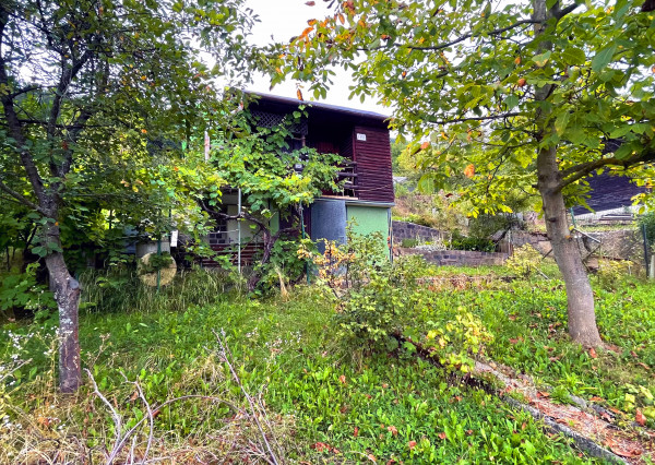 Predané- Chatka v záhradkárskej oblasti na Dubni v Žiline- Budatín