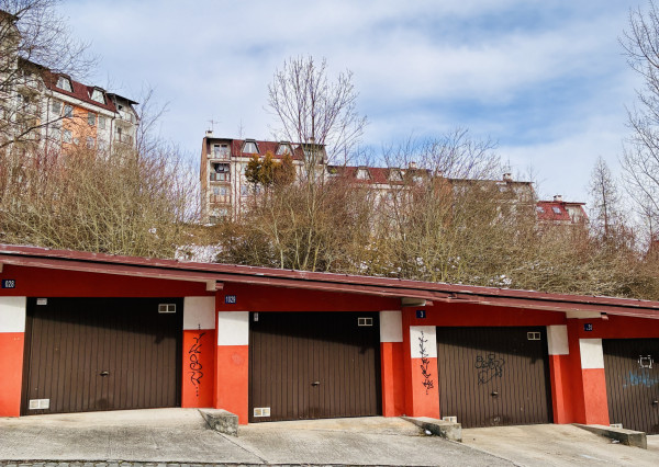 Garáž na predaj (20 m²) – ideálna na parkovanie aj skladovanie