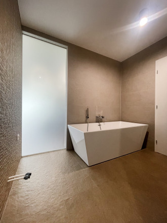 PREDANÉ: Predaj novostavby 3- izbového bytu so záhradou, 92 m² - fotografia 17