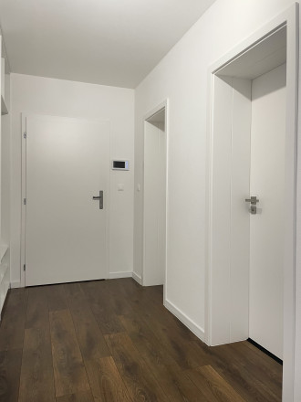 PREDANÉ: Predaj novostavby 3- izbového bytu so záhradou, 92 m² - fotografia 15