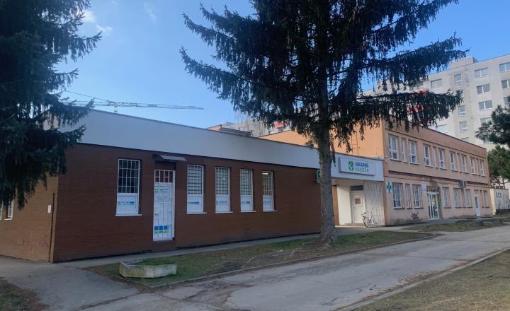 Prenajaté: Prenájom priestoru pre zdravotnícke profesie 68 m2. - fotografia 8