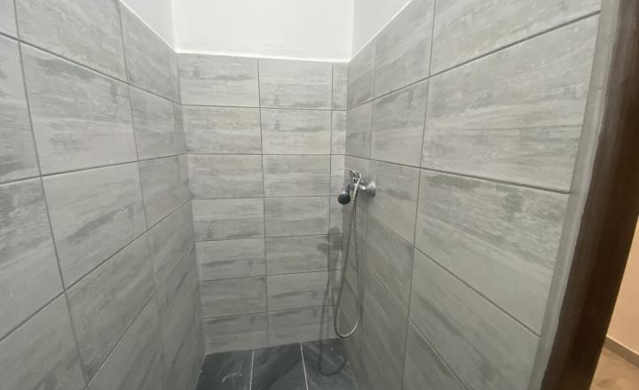 Prenajaté : Svetlý nebytový priestor na prenájom 34 m2 – Žilina, zdravotné stredisko - fotografia 7