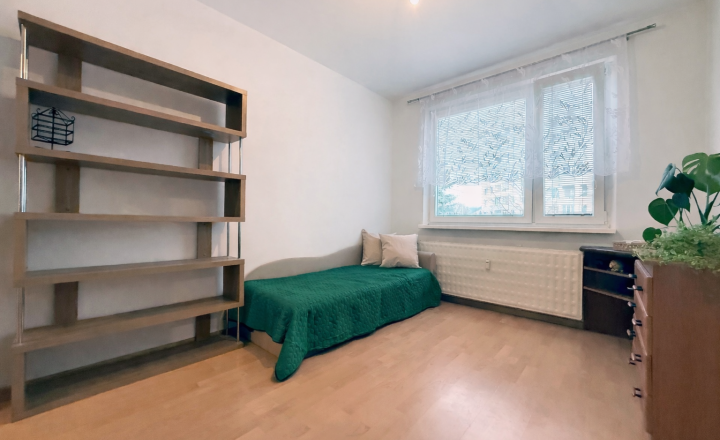 PREDANÉ: Žilina - Hájik: Priestranný 3-izbový byt s lodžiou na predaj - fotografia 6
