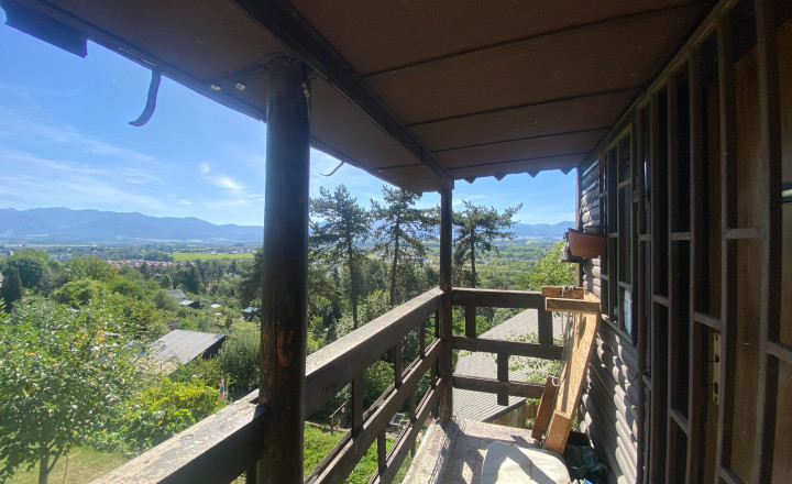 Teplička nad Váhom-Dubeň – 414 m² záhrada, fóliovník, studňa, chatka. - fotografia 4